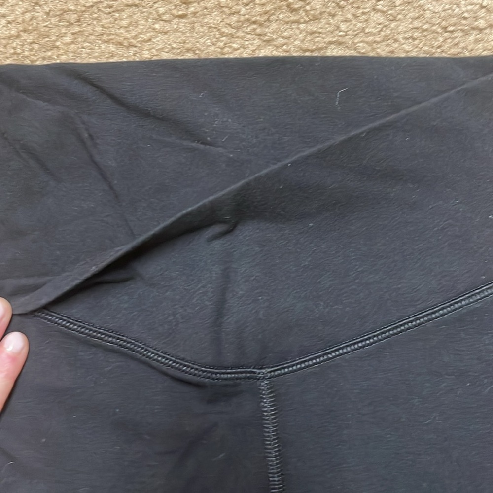 Old Navy women extra high rise bike shorts. Small - Picture 2 of 4